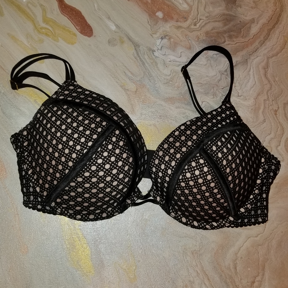 34D Very Sexy Victoria's Secret Bra
